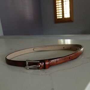 NWOT Banana Republic Genuine Italian Leather Belt. Size S